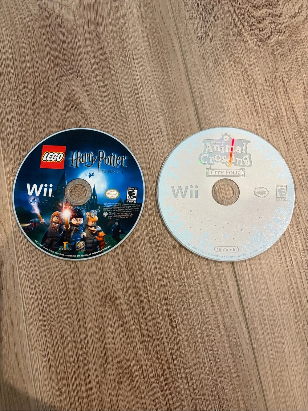 Wii Game Discs Animal Crossing City Folk and Lego Harry Potter